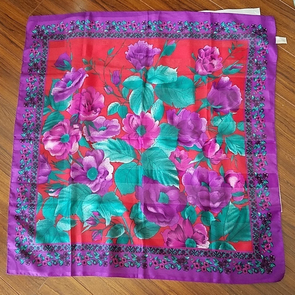 Vintage Berkshire Floral Scarf